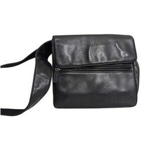 Fossil Black Leather Crossbody Bag Magnetic Close Vintage Zipper Minimal